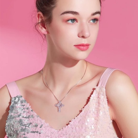 Cross Pendant CZ Zircon Crystal Necklace - Picture 8 of 9